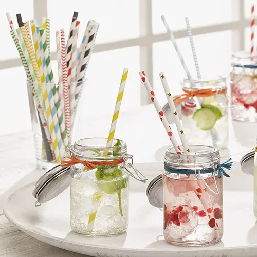 PAPSTAR Trinkhalme, Papier Ø 6 mm, 20 cm schwarz/weiß Zig-Zag, nachhaltige FSC-zertifizierte Papiertrinkhalme für Cocktails und Drinks, Artikel 87518
