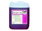Fassaden-Rein Spezialreiniger für Fassaden und Außenflächen im 10-Liter-Kanister, violette Flüssigkeit im Kunststoffbehälter, Artikelnummer 4665