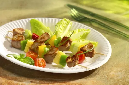 PAPSTAR Teller, Pappe "pure" rund Ø 23 cm weiß extra stark aus Frischfaserkarton, FSC-zertifiziert, Art.-Nr. 11181