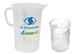 Dr. Schumacher Dosierhilfe Messbecher-Set aus Kunststoff, großer Krug mit Henkel und kleiner Messbecher mit gut lesbarer Skalierung, Artikelnummer 4DESOHILFSET