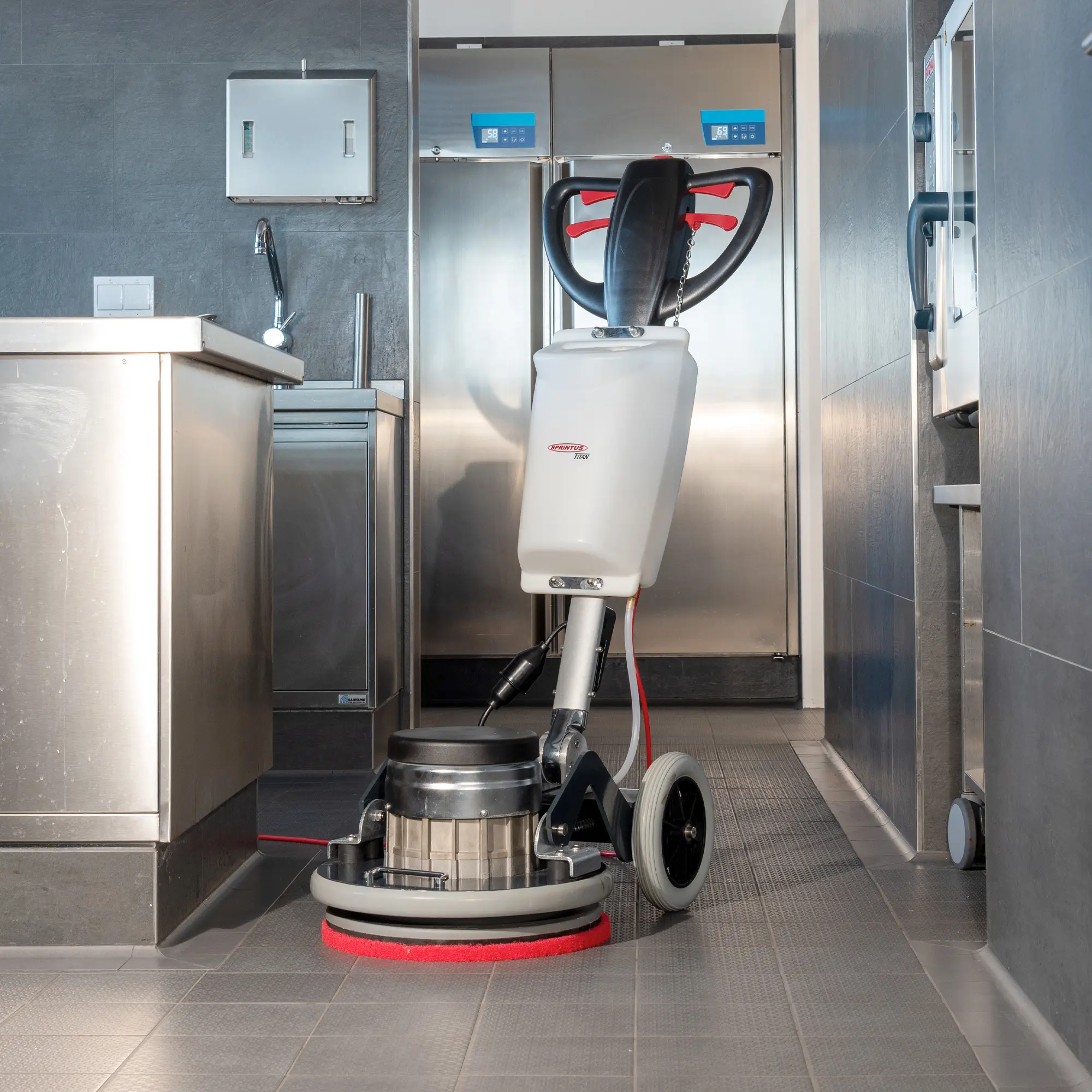 Sprintus Einscheibenmaschine Titan Orbitalmaschine zur effizienten Reinigung, Polierung, Schrubben und Shampoonierung nahezu aller Bodenbeläge von Sprintus