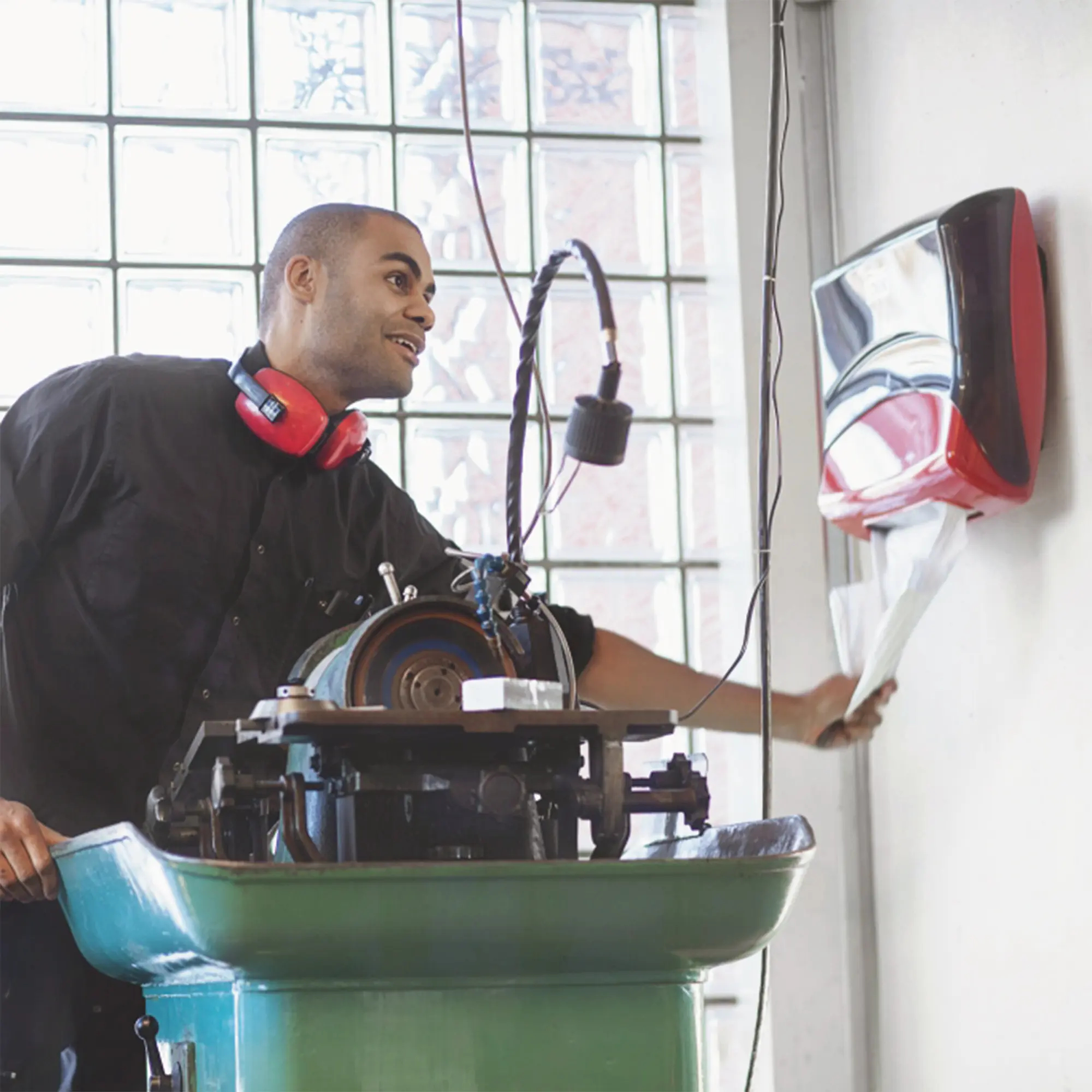 Tork Performance Einzeltuchspender W4