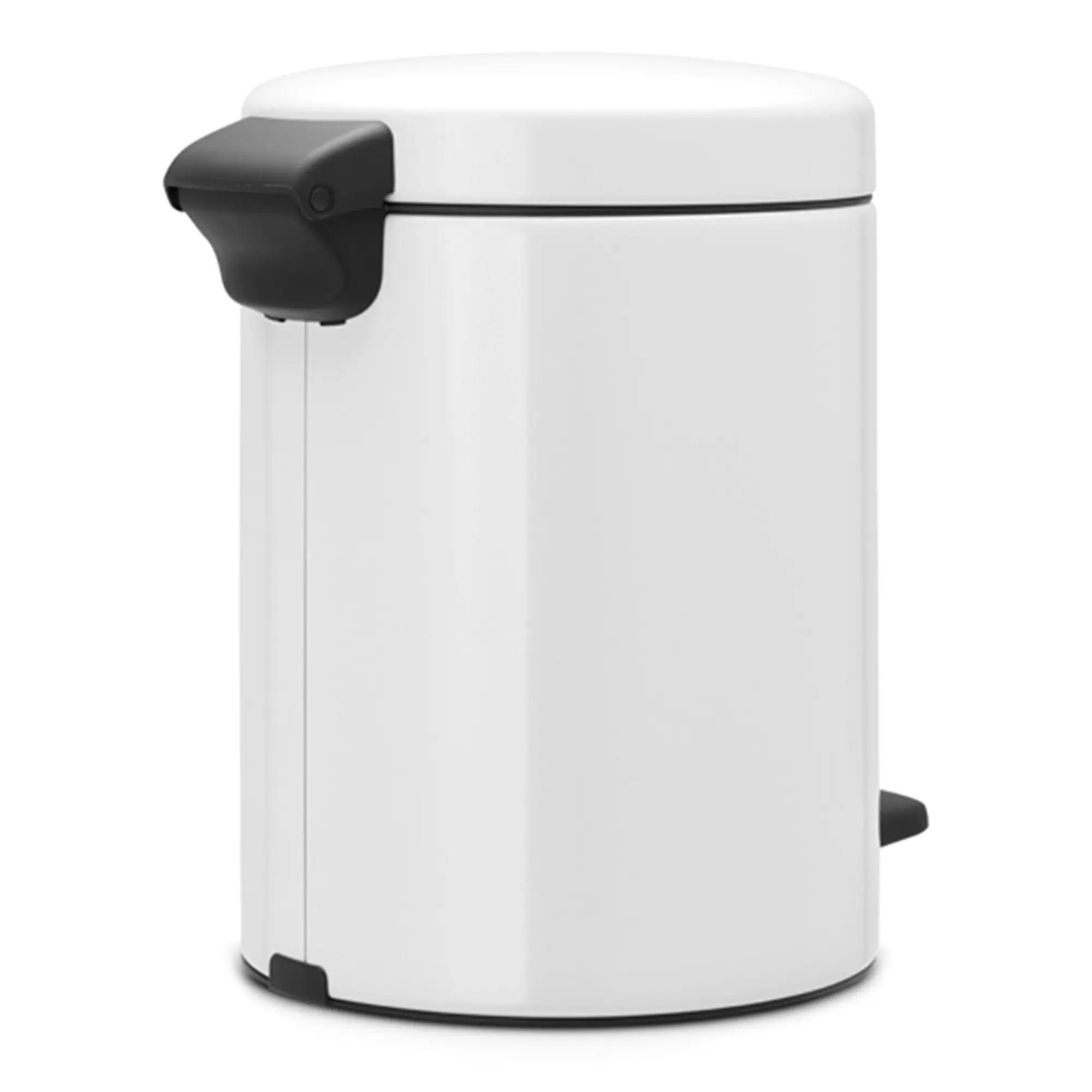 Brabantia newIcon Tretmülleimer 5 Liter in Weiß mit geruchsdichtem Soft-Close-Deckel, Fußpedal und herausnehmbarem Kunststoffeinsatz