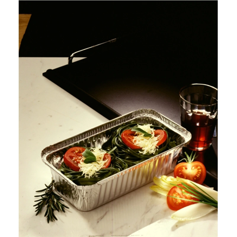 Starpak Schalen, Alu + Einlegedeckel, PP-beschichtet eckig 1,5 l, 24,2 x 13 x 7 cm, gefüllt mit Pasta und Tomaten, 10 x 10 Stück, Art.-Nr. 14502