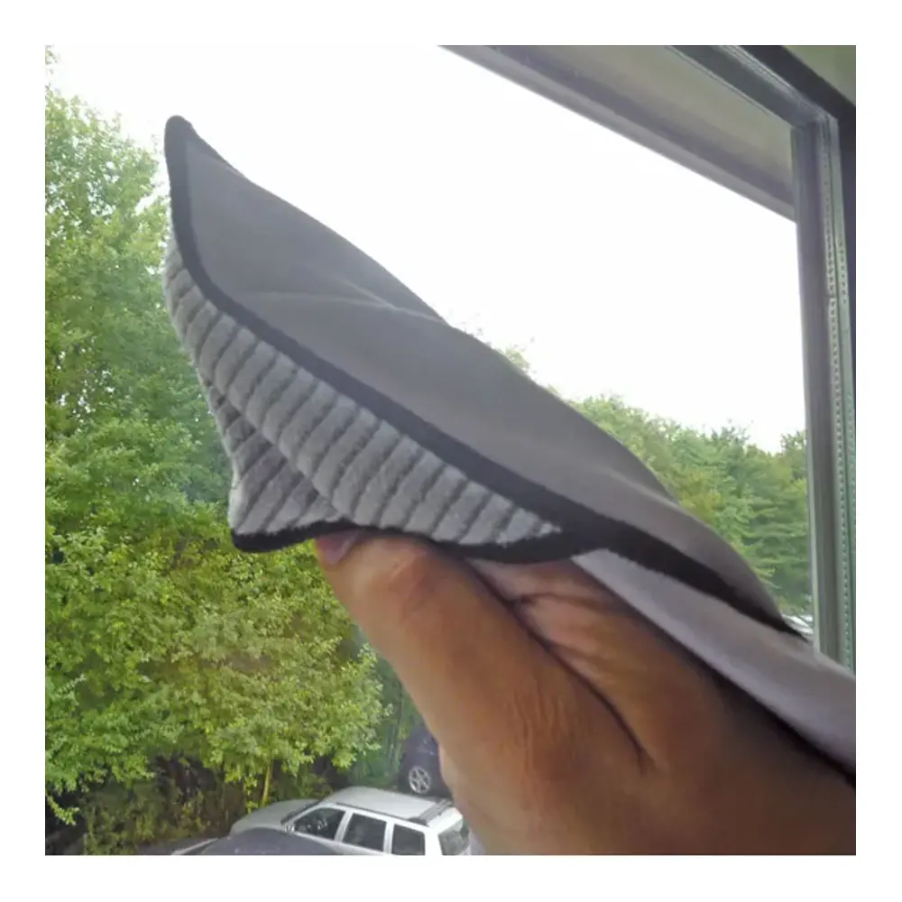 Unger ErgoTec Ninja Advanced Set 4in1 Glasreinigungsset mit MicroWipe Mikrofasertuch von Unger für streifenfreie Glas- und Fensterreinigung, Artikelnummer 71592