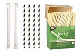 Papier Trinkhalme schwarz-weiß gestreift, hygienisch verpackt im grünen Spenderkarton, umweltfreundliche Einweg-Strohhalme für Getränke