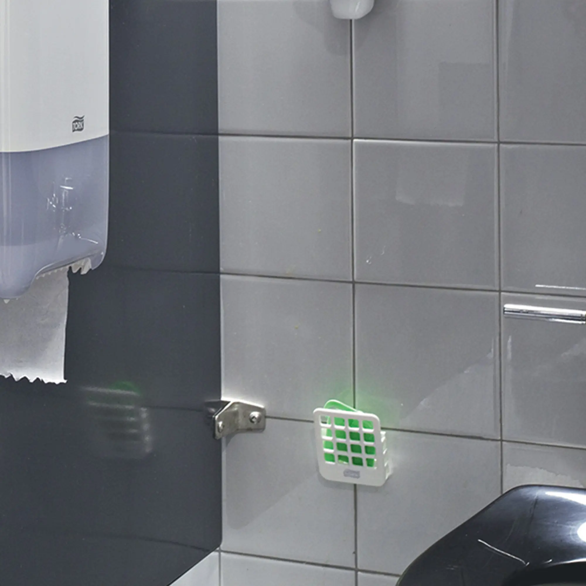 Tork 562500 Halter für Lufterfrischer Anhänger A2