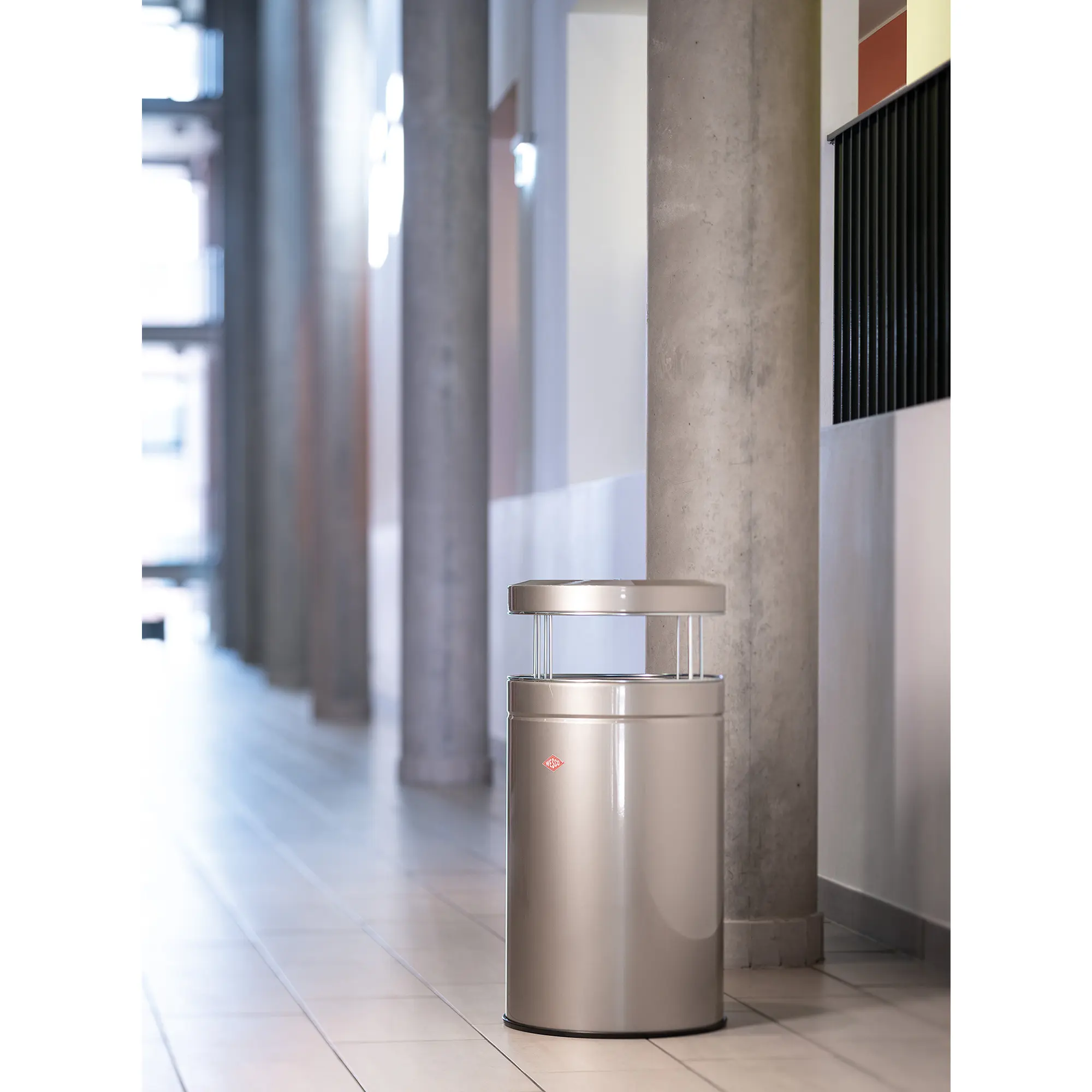 Wesco Big Ash Abfallbehälter 120 Liter Aschenbecher neusilber für Foyer u. Eingang 19129609