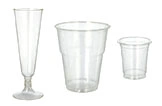 Transparente Kunststoffbecher und Sektglas, verschiedene Größen für Getränke auf Party, Event und Catering, Artikelnummer 3Becher-Set